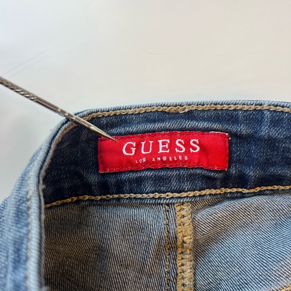 Super Cute 90s Style Guess Shorts!! - Picture 4 of 5